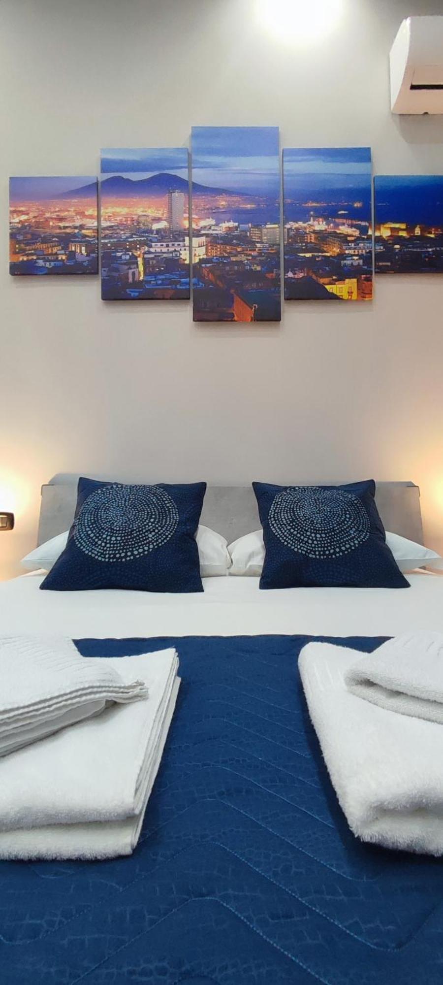 Bed & Breakfast Dream *